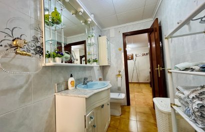 Resale - Apartment / flat - Santa Pola - Puerto