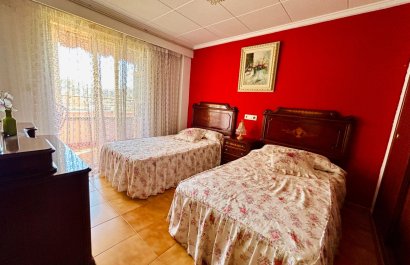 Resale - Apartment / flat - Santa Pola - Puerto