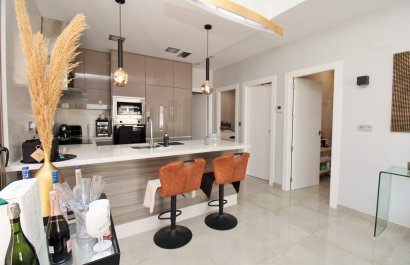 Reventa - Villa - Villamartín