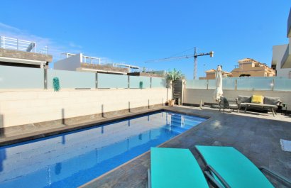 Reventa - Villa - Villamartín