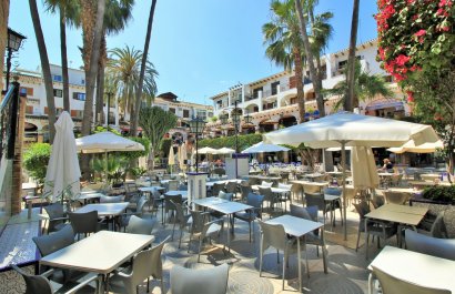 Reventa - Villa - Villamartín