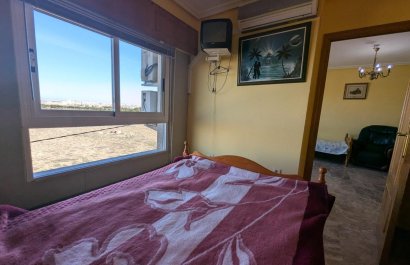 Resale - Apartment / flat - Torrevieia - Punta Prima