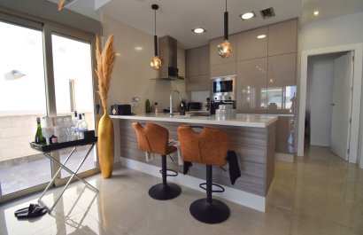 Resale - Villa - Orihuela Costa - Villamartín