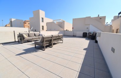 Resale - Villa - Orihuela Costa - Villamartín