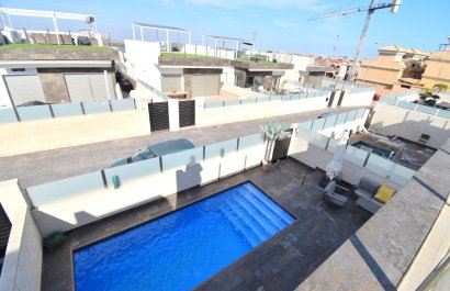 Resale - Villa - Orihuela Costa - Villamartín