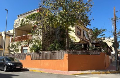 Herverkoop - Villa - Los Montesinos