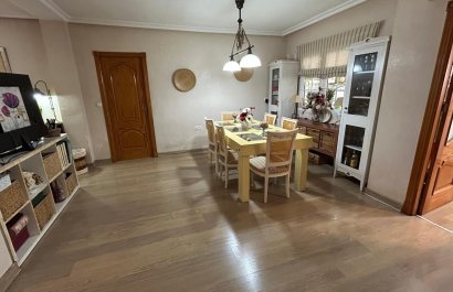 Herverkoop - Villa - Los Montesinos