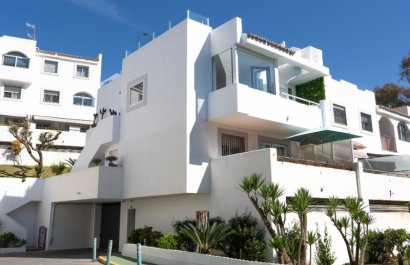 Resale - Apartment / flat - Marbella - Nueva Andalucía