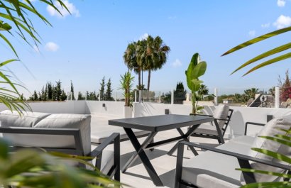 Resale - Apartment / flat - Marbella - Nueva Andalucía