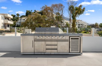 Resale - Apartment / flat - Marbella - Nueva Andalucía