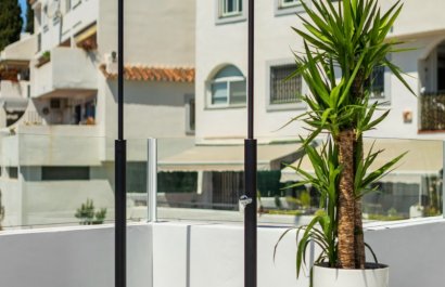Resale - Apartment / flat - Marbella - Nueva Andalucía