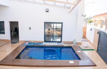 Resale - Villa - Pilar de la Horadada - Torre de la Horadada