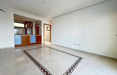 Resale - Apartment / flat - Torrevieia - La Veleta