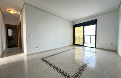 Resale - Apartment / flat - Torrevieia - La Veleta