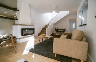 Resale - Villa - Orihuela Costa - Villamartín