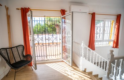Resale - Villa - Orihuela Costa - Villamartín