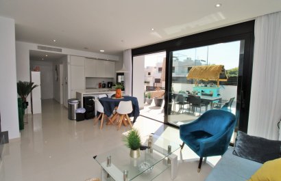 Resale - Villa - Villamartín