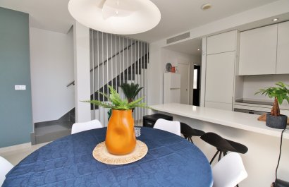 Resale - Villa - Villamartín