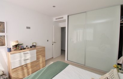 Resale - Villa - Villamartín