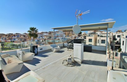 Resale - Villa - Villamartín