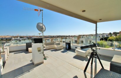 Resale - Villa - Villamartín