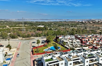 Resale - Villa - Villamartín