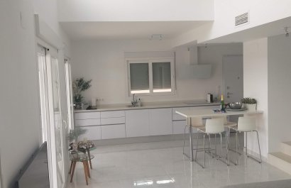 Resale - Villa - Gran Alacant