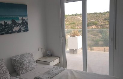 Resale - Villa - Gran Alacant