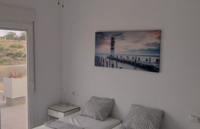 Resale - Villa - Gran Alacant