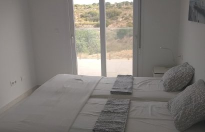 Resale - Villa - Gran Alacant