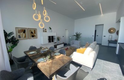 Resale - Villa - Los Balcones - Los Altos