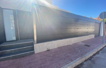 Resale - Villa - Los Balcones - Los Altos