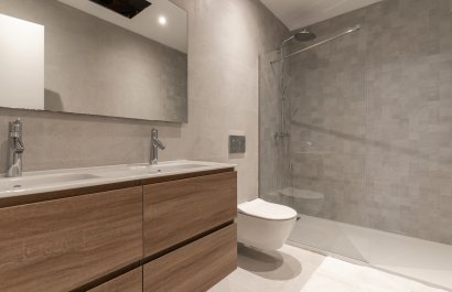 Resale - Villa - Marbella - Nueva Andalucía