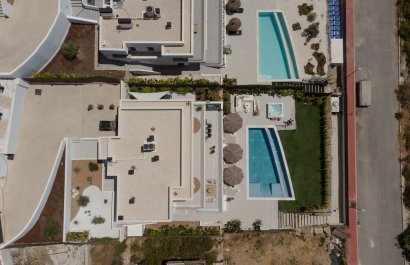 Resale - Villa - Marbella - Nueva Andalucía