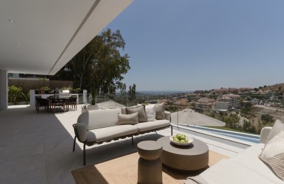 Resale - Villa - Marbella - Nueva Andalucía