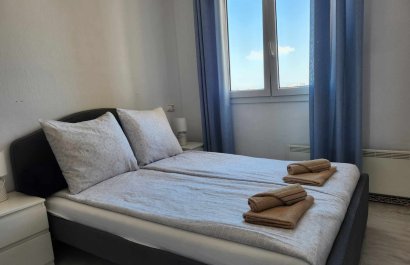 Resale - Apartment / flat - Torrevieia - Playa Los Locos