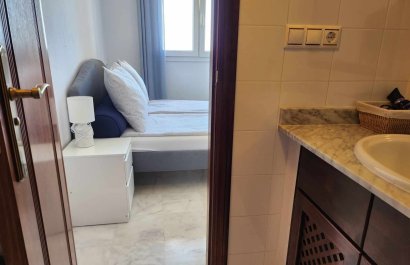 Resale - Apartment / flat - Torrevieia - Playa Los Locos