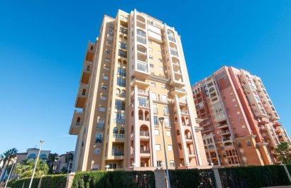 Resale - Apartment / flat - Torrevieia - Playa Los Locos
