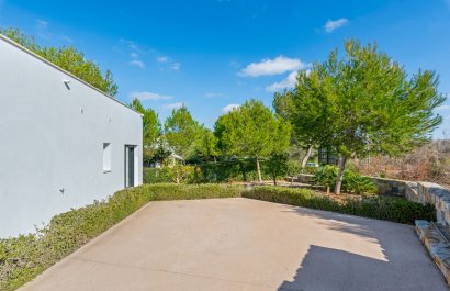 Resale - Villa - Orihuela Costa - Las Colinas golf