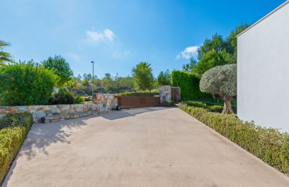 Resale - Villa - Orihuela Costa - Las Colinas golf