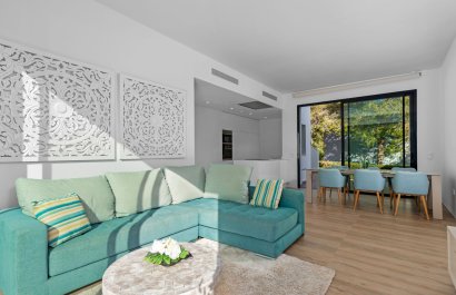 Resale - Villa - Orihuela Costa - Las Colinas golf