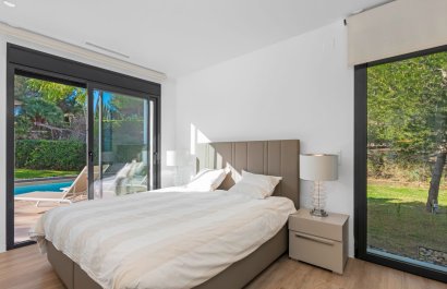 Resale - Villa - Orihuela Costa - Las Colinas golf