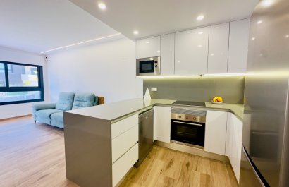 Resale - Apartment / flat - Orihuela Costa - Villamartín