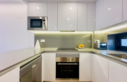 Resale - Apartment / flat - Orihuela Costa - Villamartín