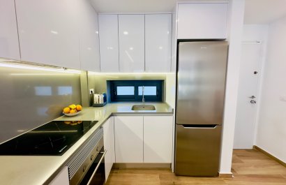 Resale - Apartment / flat - Orihuela Costa - Villamartín