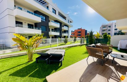 Resale - Apartment / flat - Orihuela Costa - Villamartín