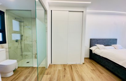 Resale - Apartment / flat - Orihuela Costa - Villamartín