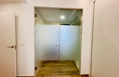 Resale - Apartment / flat - Orihuela Costa - Villamartín