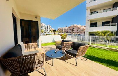 Resale - Apartment / flat - Orihuela Costa - Villamartín
