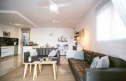 Resale - Apartment / flat - Orihuela Costa - Villamartín